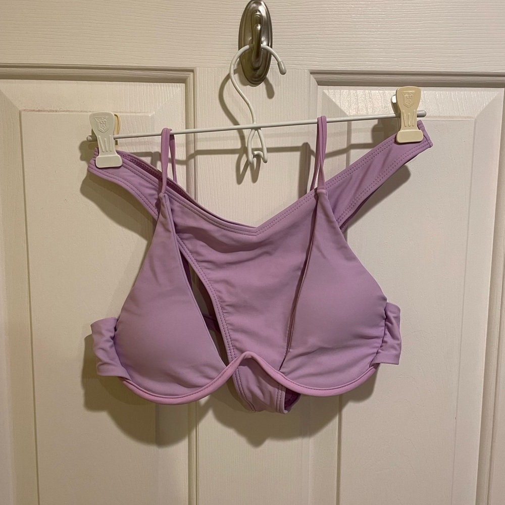 Purple underwire cheeky bikini